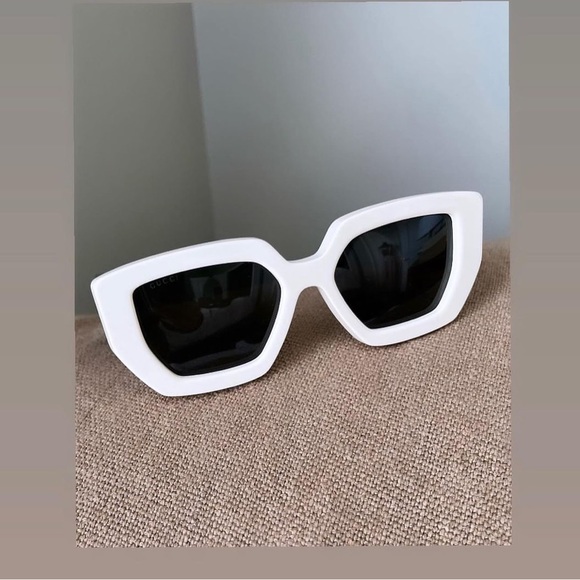 Sunglasses - Picture 2 of 4